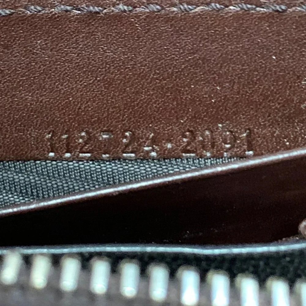Gucci Brown Embossed GG Zip Around Wallet with Gold Hardware - Picture 6 of 6